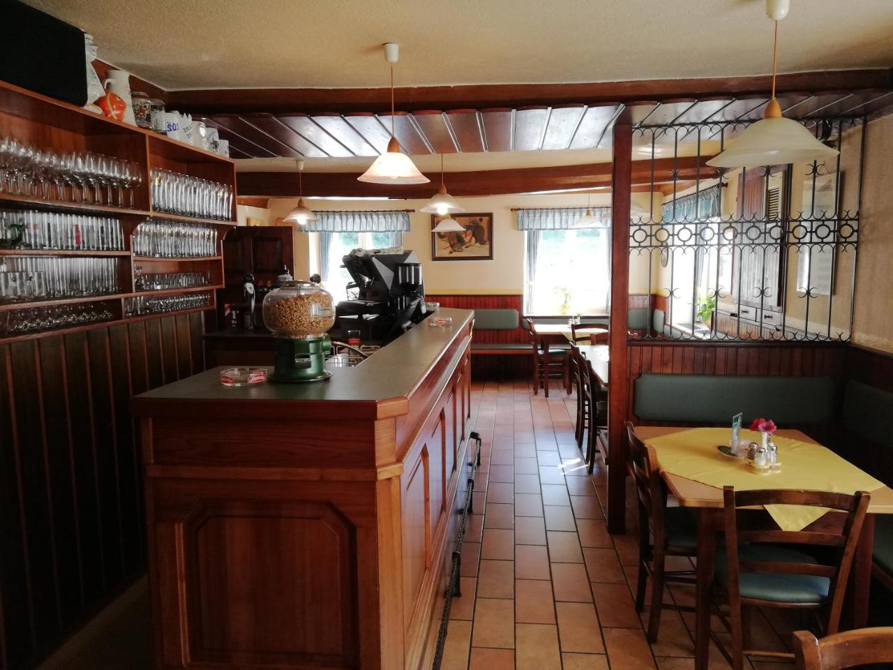 Raffelwirt Hotel Deutschgriffen ภายนอก รูปภาพ