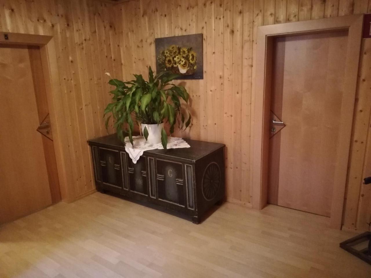 Raffelwirt Hotel Deutschgriffen ภายนอก รูปภาพ